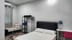 Bilik Tidur - Tingkat Bawah